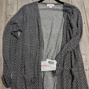 *BRAND NEW*Small LuLaRoe Sarah